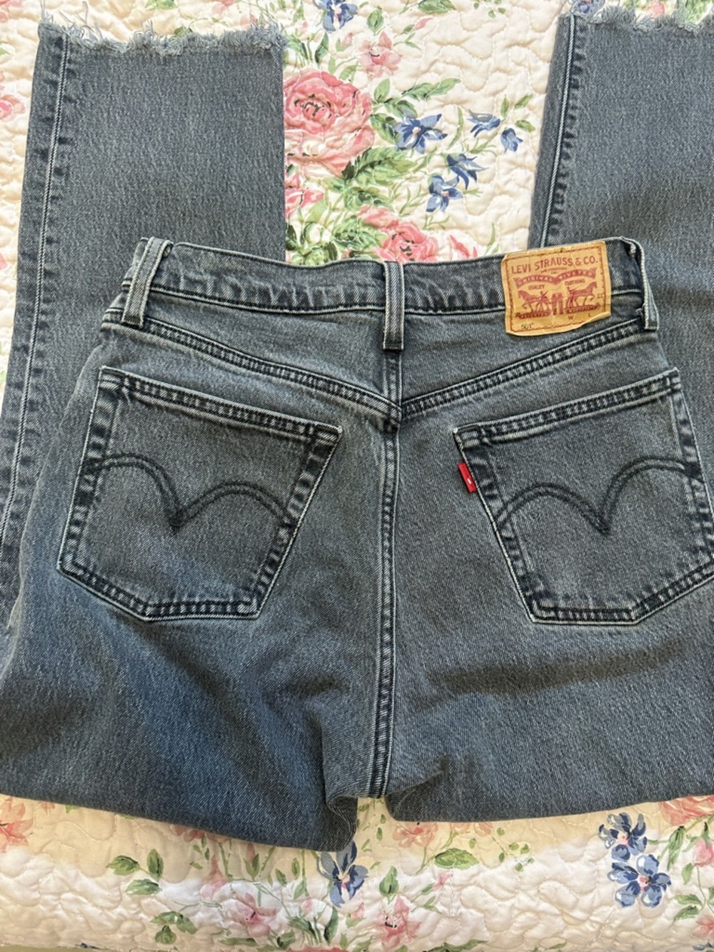 Levi's Women's Straight Leg Jeans in Faded Black Denim